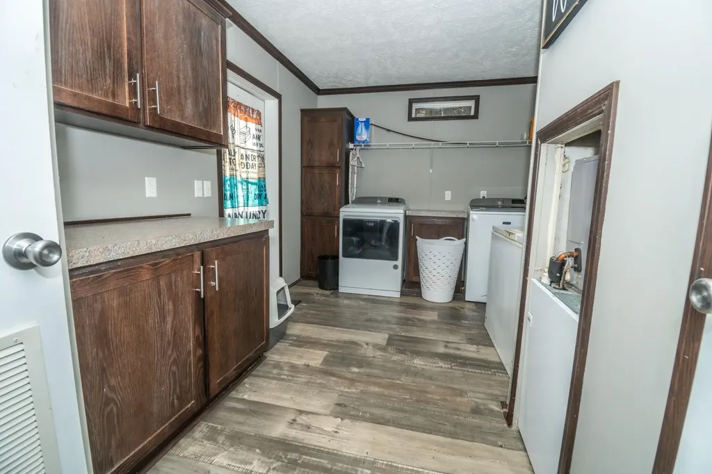 3035 S Highway 211 Salt Lick KY 40371