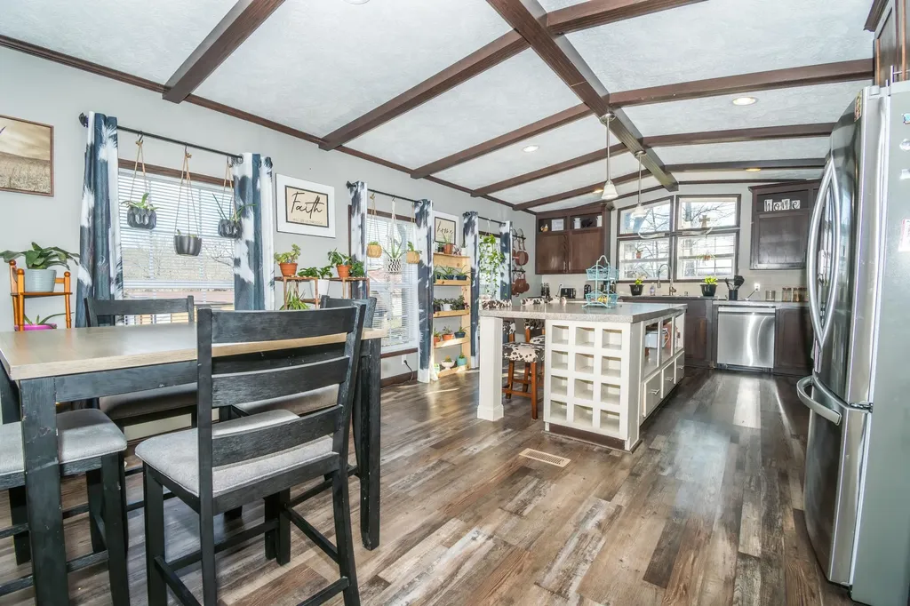 3035 S Highway 211 Salt Lick KY 40371
