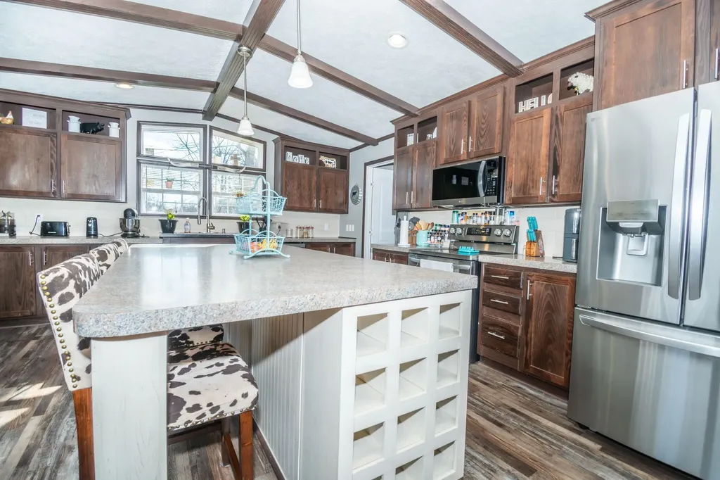 3035 S Highway 211 Salt Lick KY 40371
