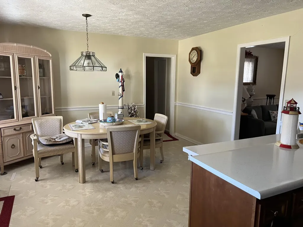 228 Circle Drive Morehead KY 40351