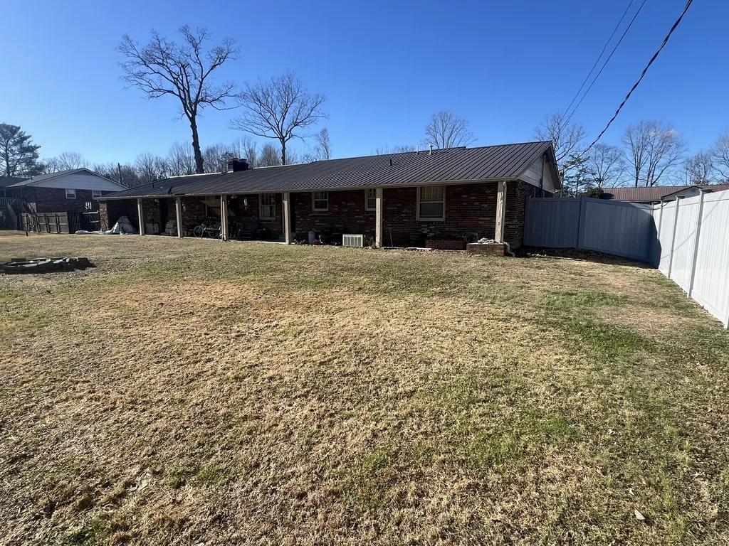 228 Circle Drive Morehead KY 40351