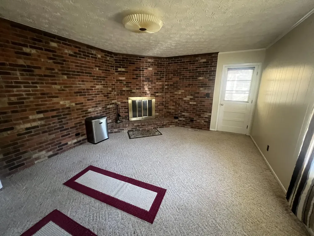 228 Circle Drive Morehead KY 40351