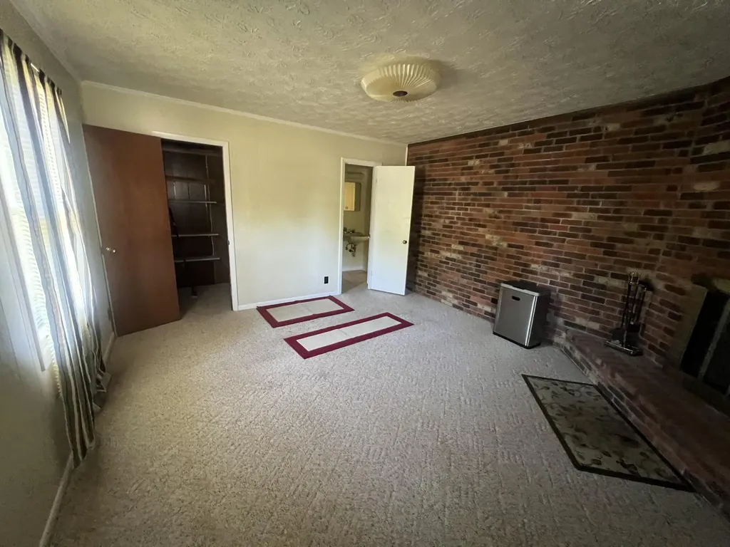 228 Circle Drive Morehead KY 40351
