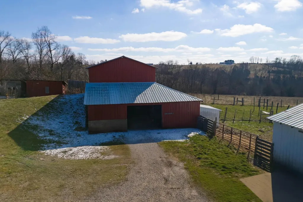 2477 Orchard Road Hillsboro KY 41049