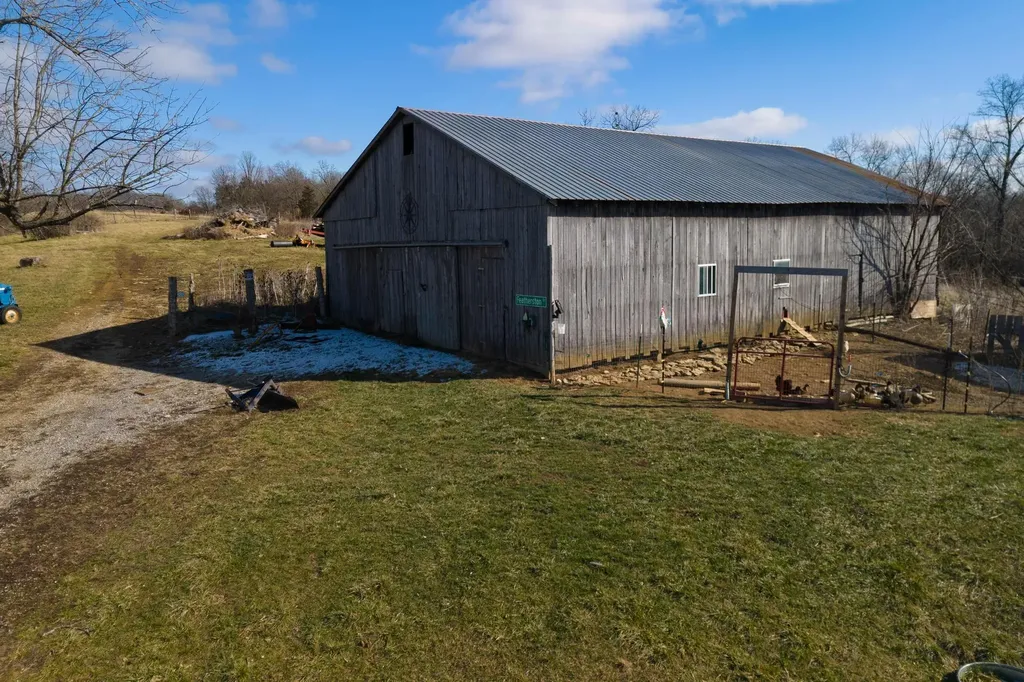 2477 Orchard Road Hillsboro KY 41049
