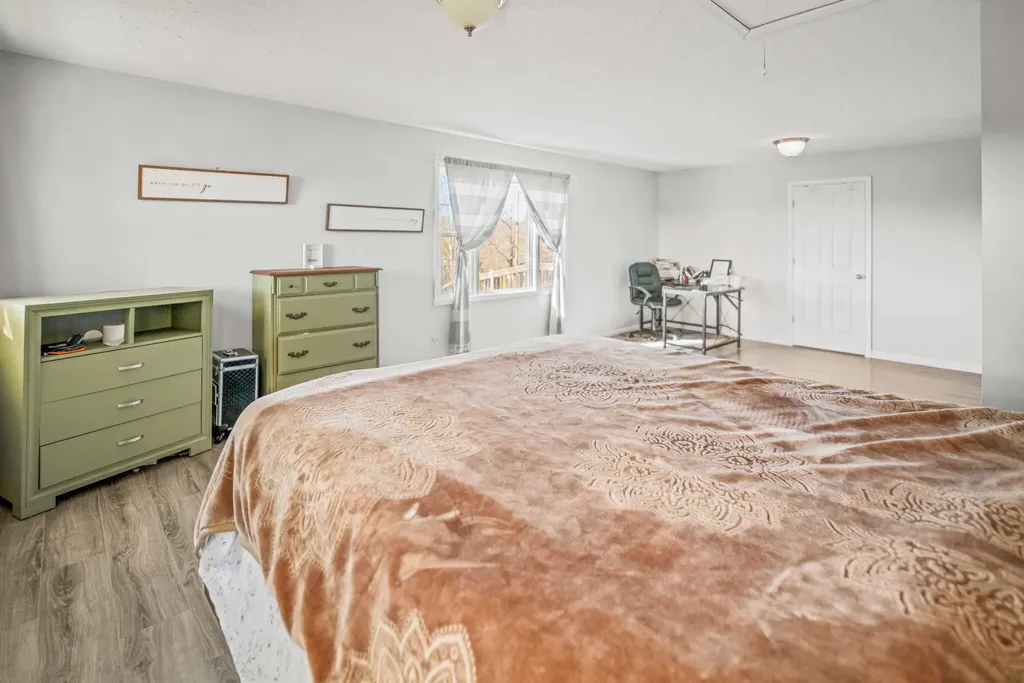 38 Beech Grove Road Nancy KY 42544