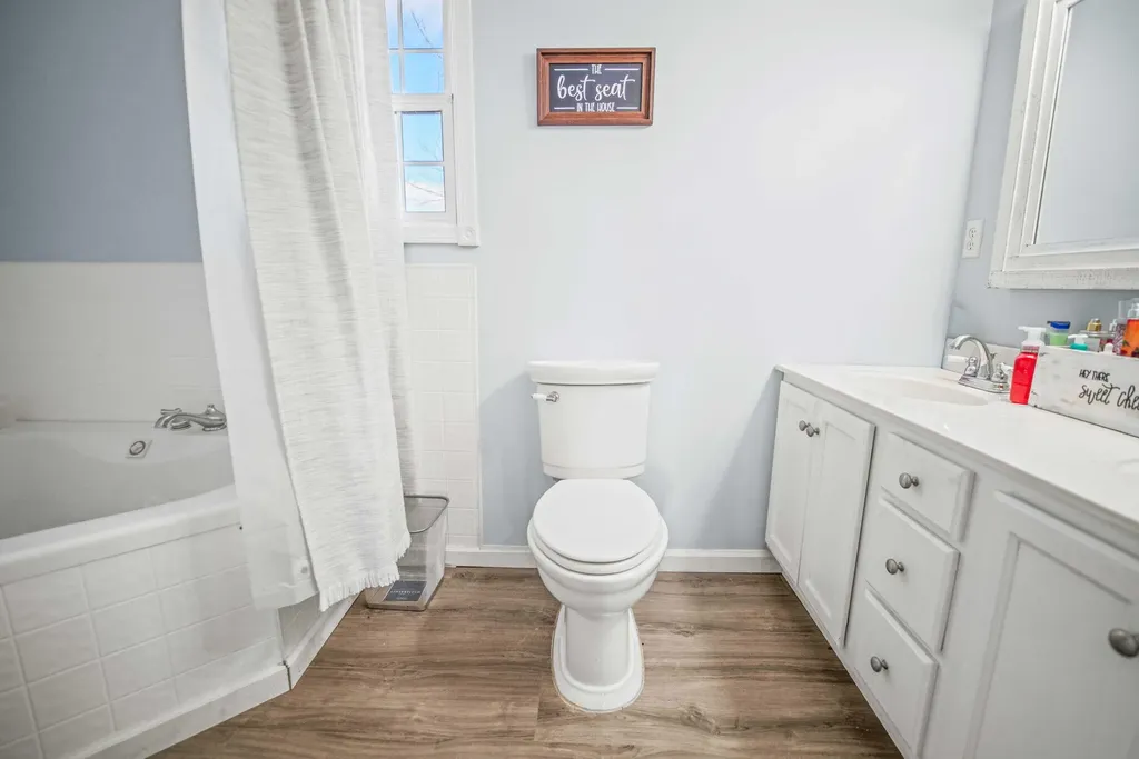 38 Beech Grove Road Nancy KY 42544