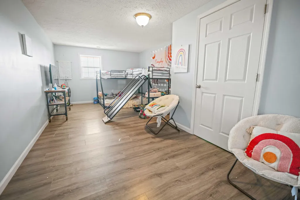 38 Beech Grove Road Nancy KY 42544