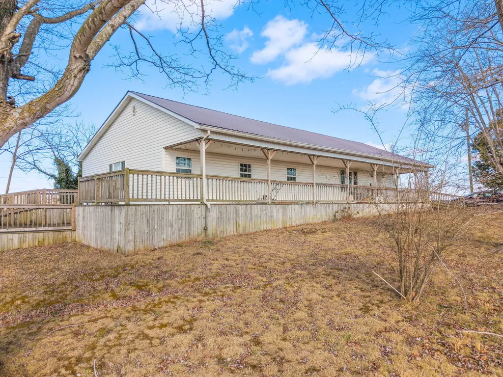 38 Beech Grove Road Nancy KY 42544
