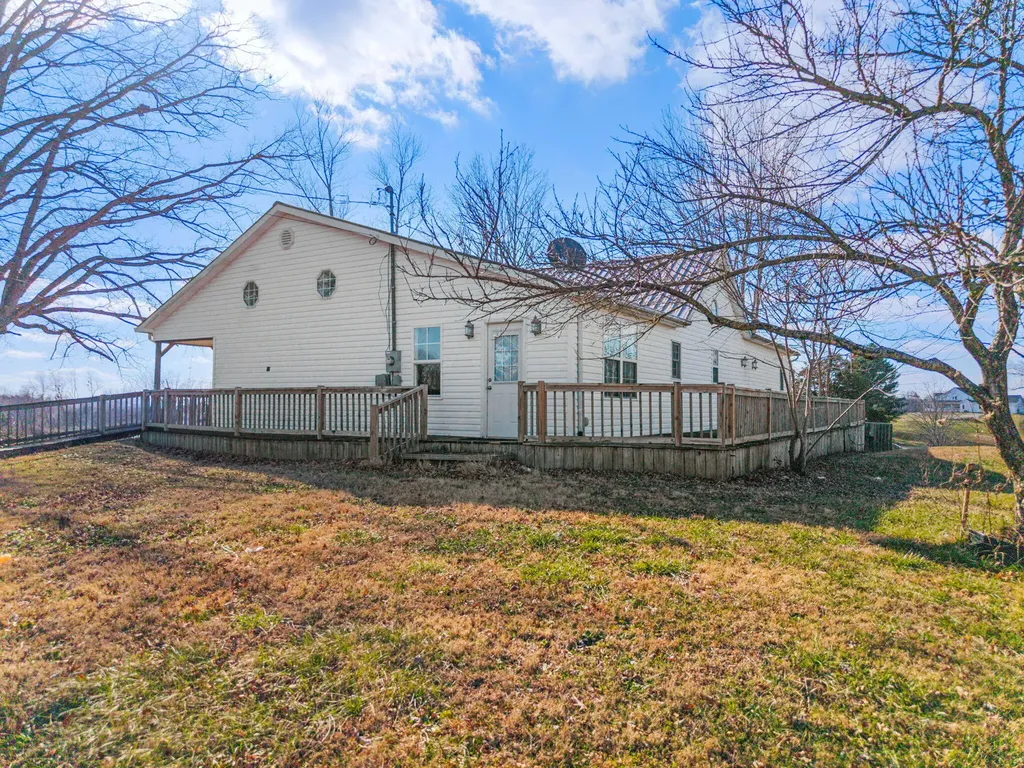 38 Beech Grove Road Nancy KY 42544