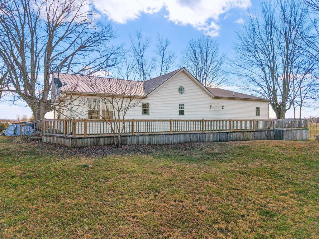38 Beech Grove Road Nancy KY 42544