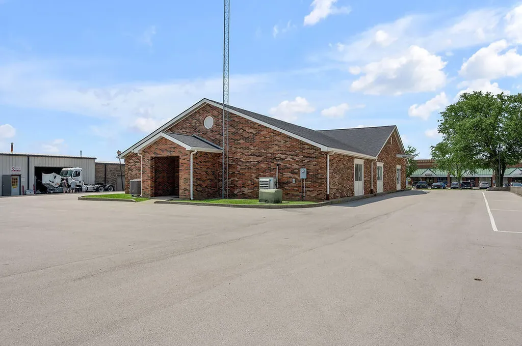 250 Crossfield Drive Versailles KY 40383