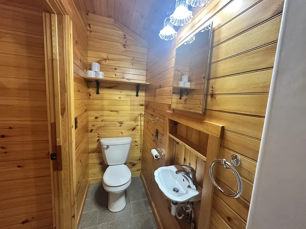 572 Paradise Drive Rogers KY 41365