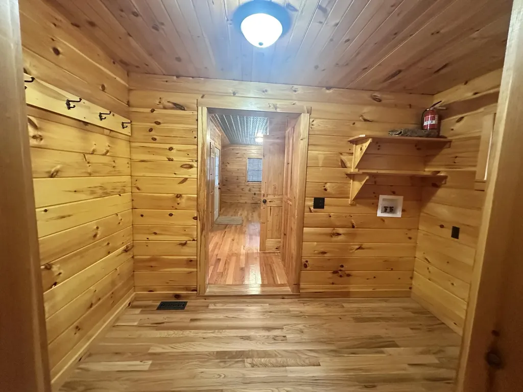 572 Paradise Drive Rogers KY 41365