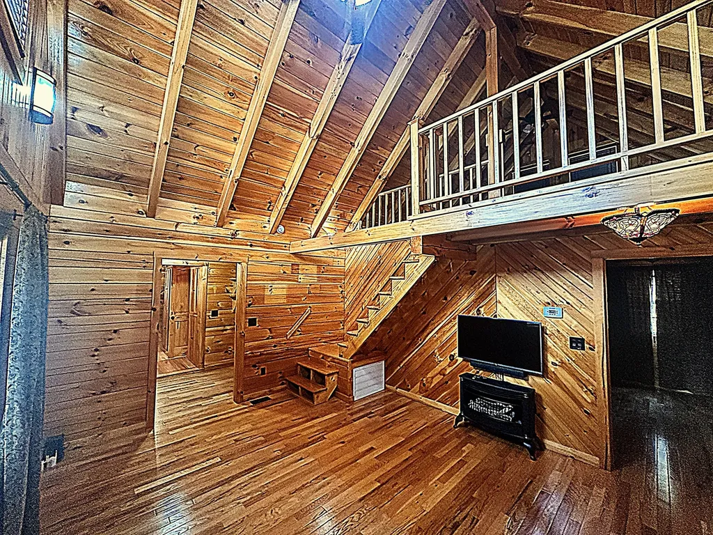 572 Paradise Drive Rogers KY 41365