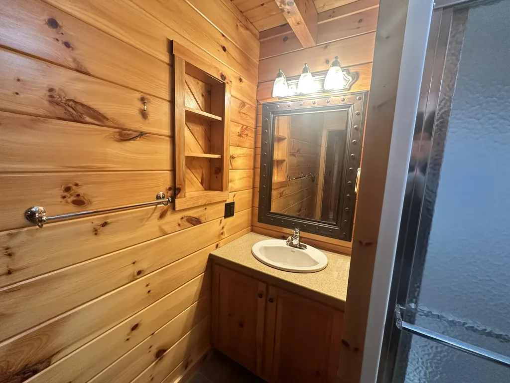 572 Paradise Drive Rogers KY 41365