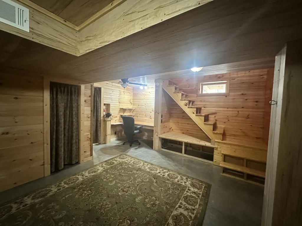 572 Paradise Drive Rogers KY 41365