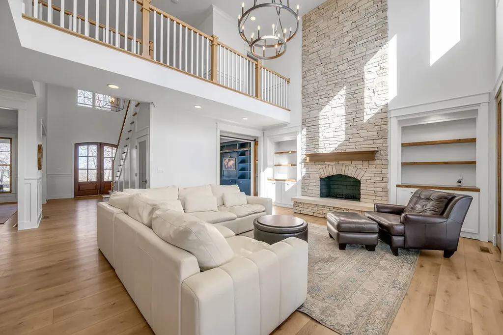 3288 Delong Road Lexington KY 40515