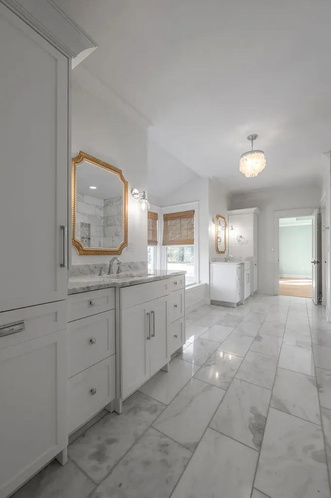 3288 Delong Road Lexington KY 40515