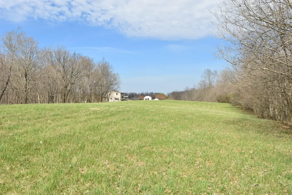 4555 Ky-433 Mackville KY 40040