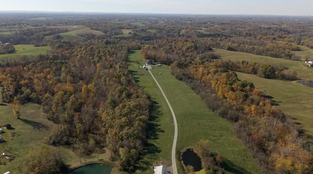 4555 Ky-433 Mackville KY 40040