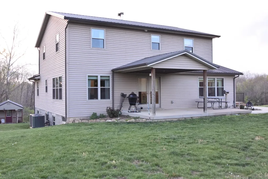 4555 Ky-433 Mackville KY 40040