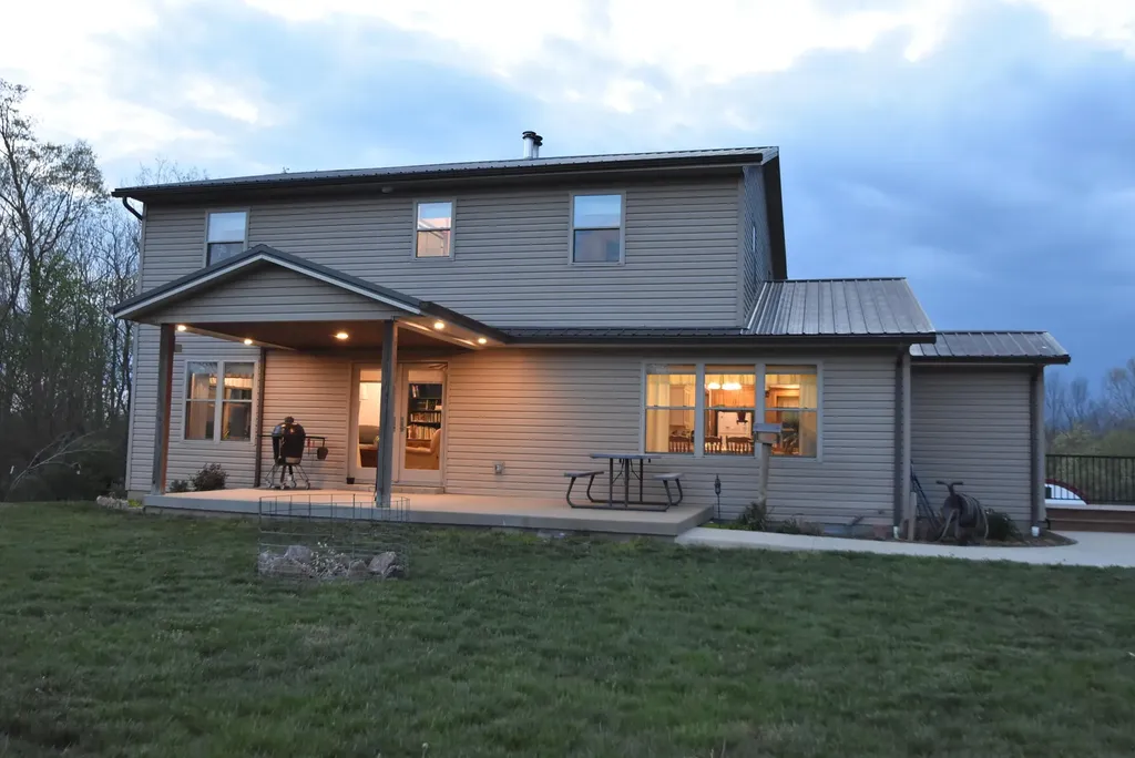 4555 Ky-433 Mackville KY 40040