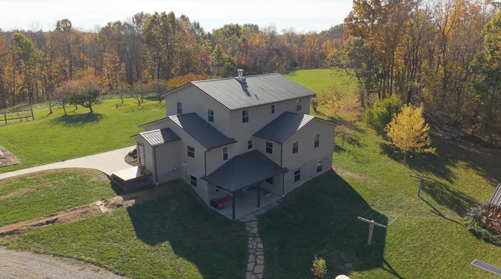 4555 Ky-433 Mackville KY 40040