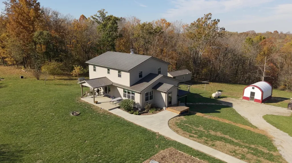 4555 Ky-433 Mackville KY 40040