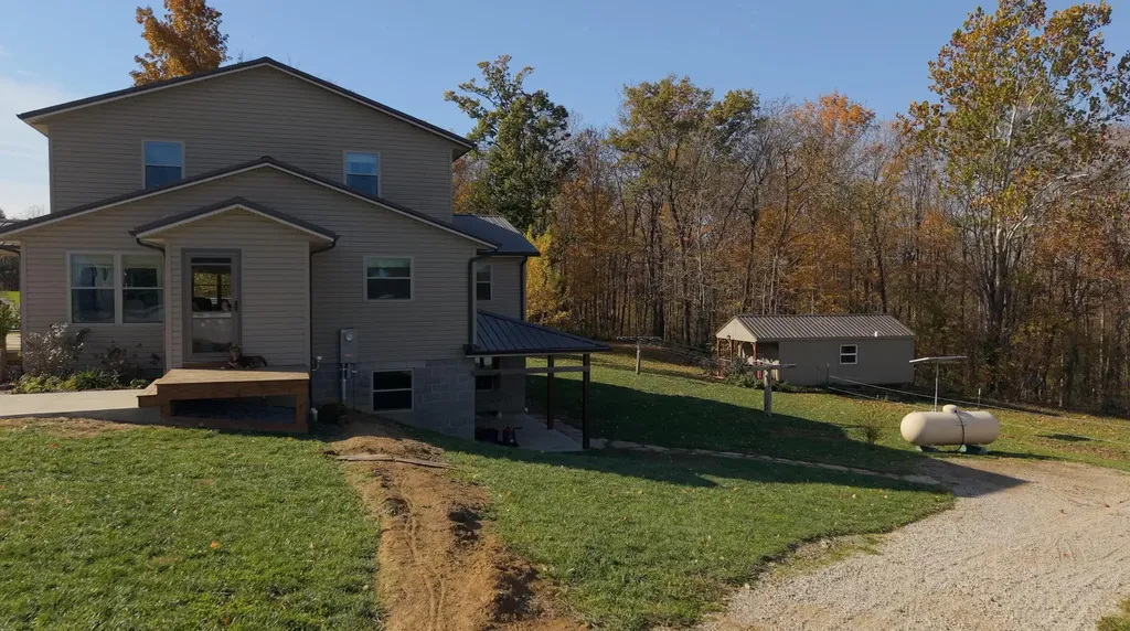 4555 Ky-433 Mackville KY 40040