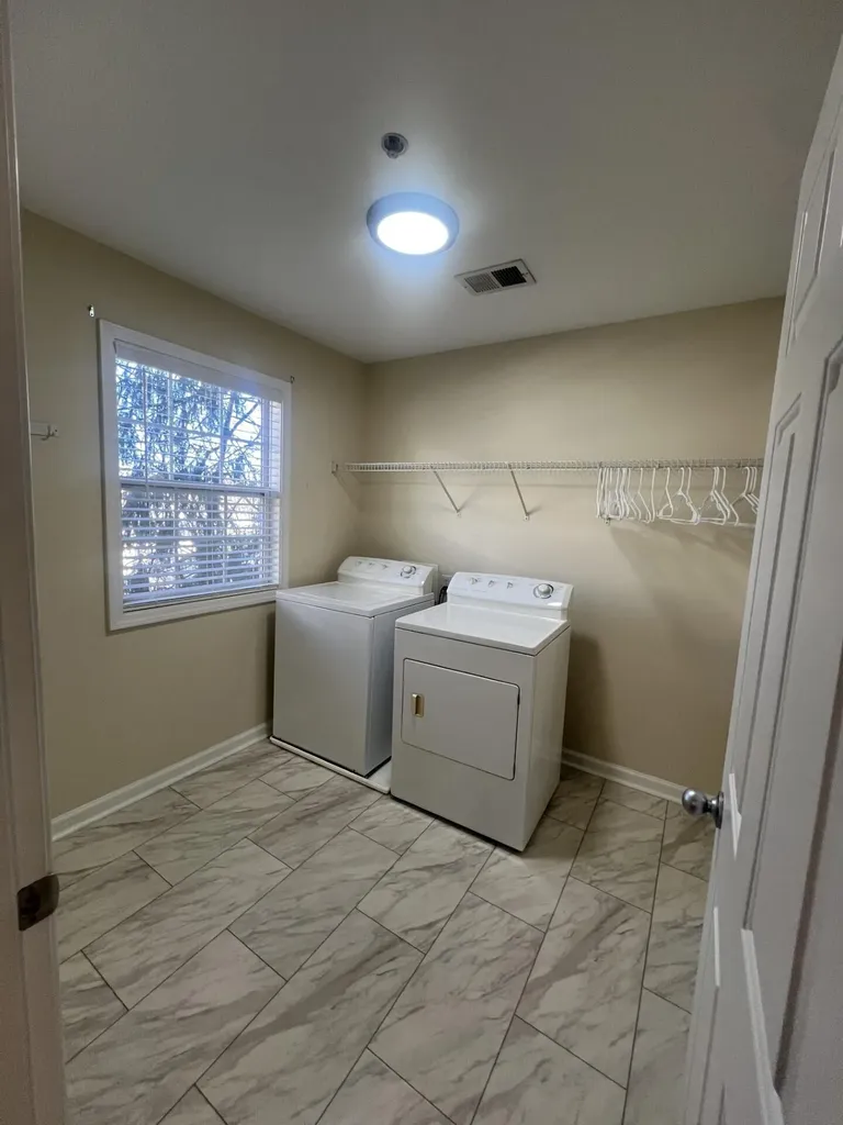 857 Malabu Drive Lexington KY 40502