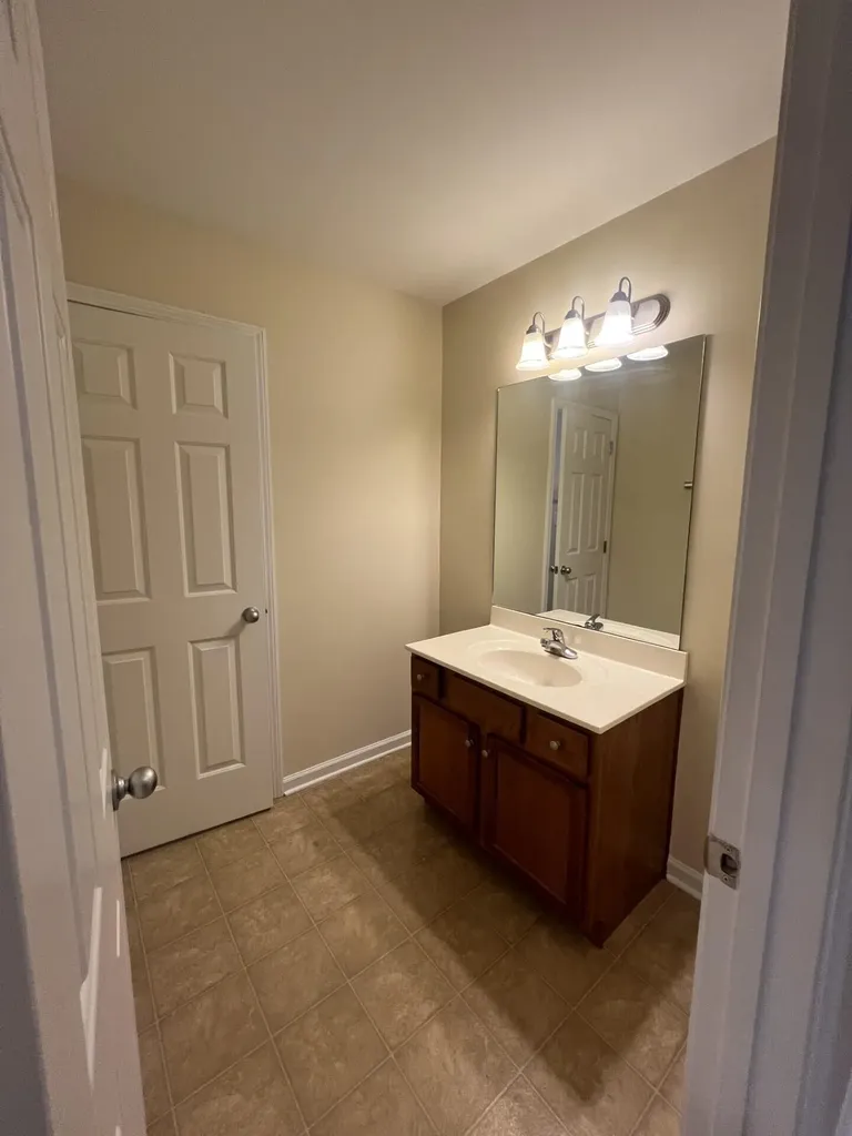 857 Malabu Drive Lexington KY 40502