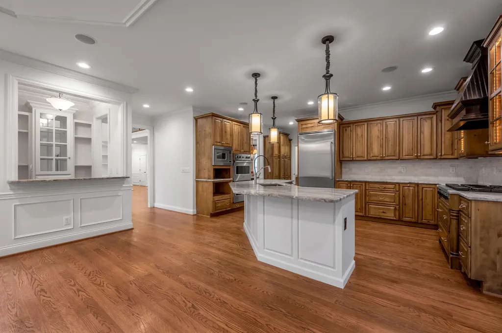 1056 High Point Drive Nicholasville KY 40356
