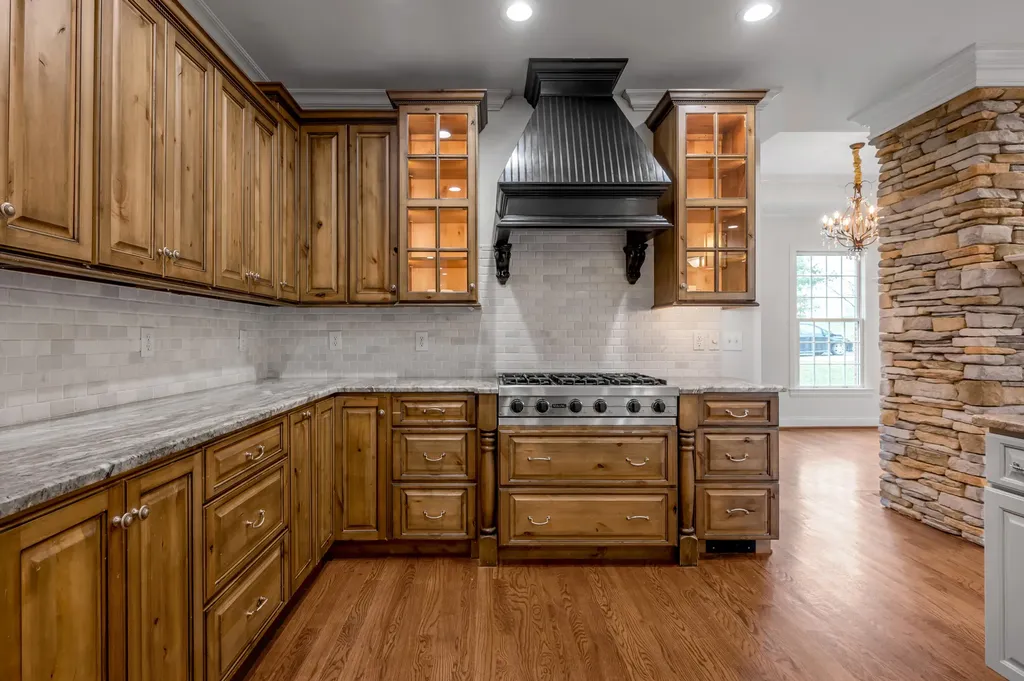 1056 High Point Drive Nicholasville KY 40356