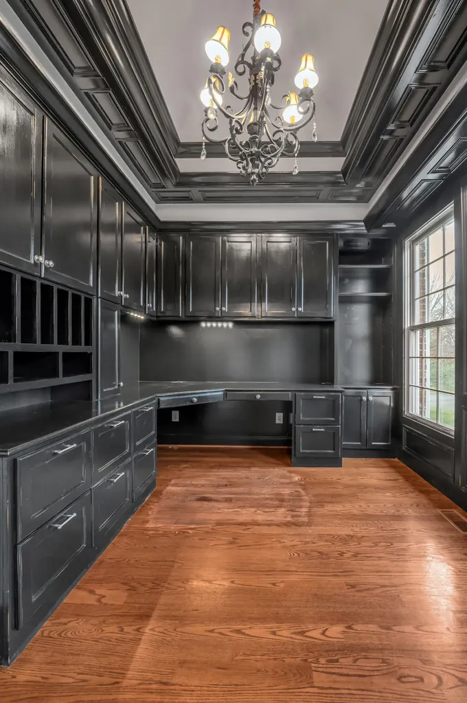 1056 High Point Drive Nicholasville KY 40356
