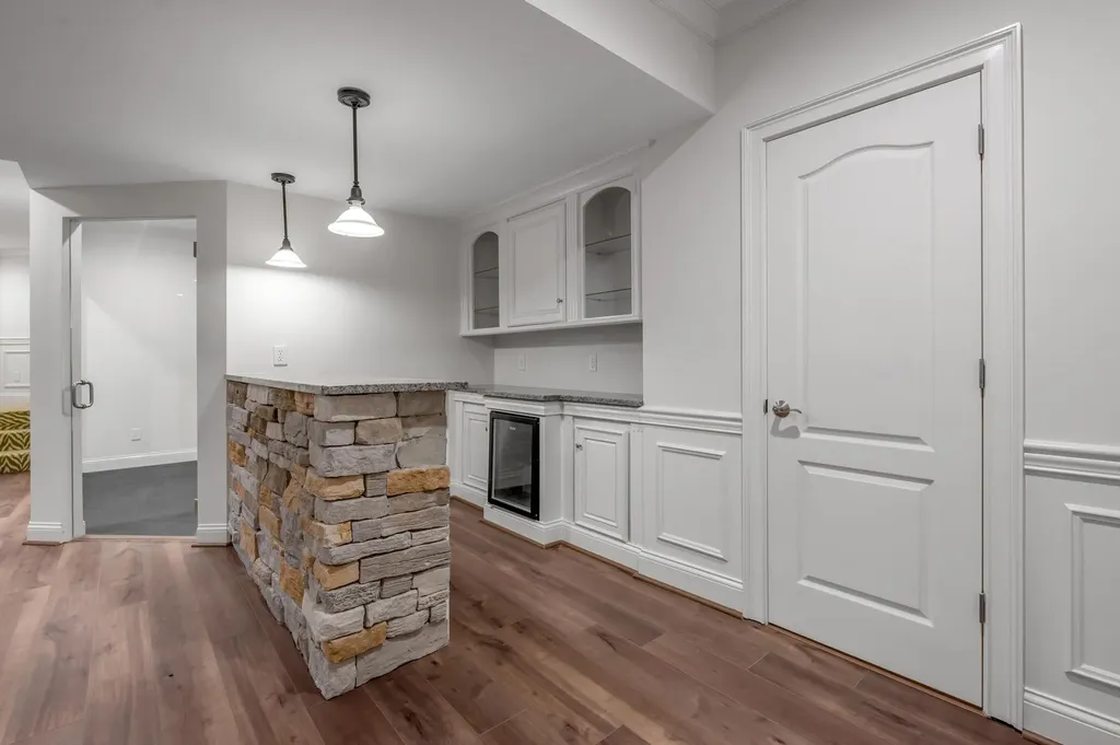 1056 High Point Drive Nicholasville KY 40356