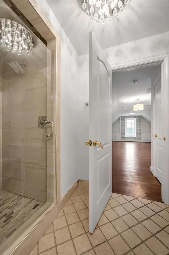 1056 High Point Drive Nicholasville KY 40356