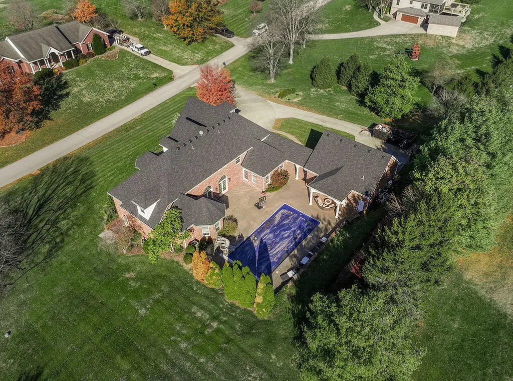 1056 High Point Drive Nicholasville KY 40356