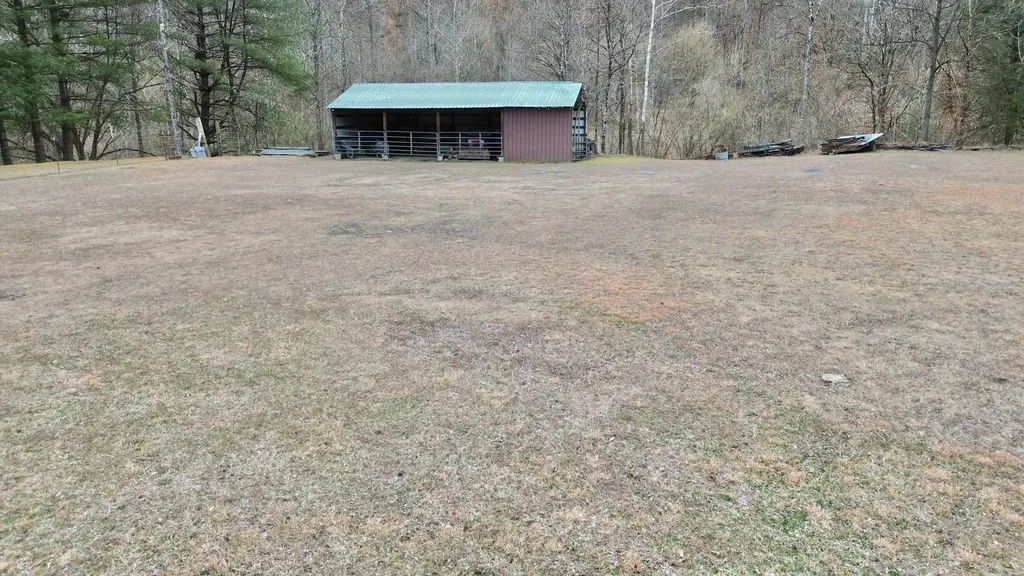 1439 Wolf Creek Middle Fork Road Pilgrim KY 41250