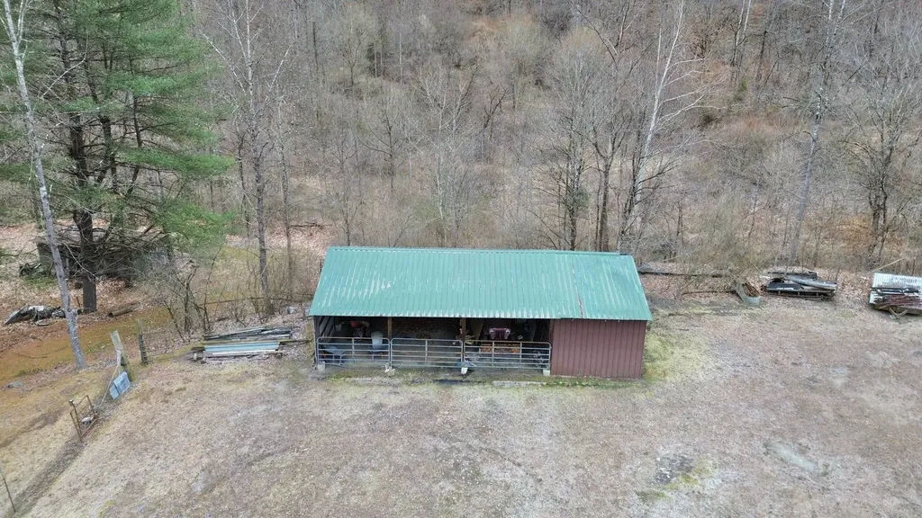 1439 Wolf Creek Middle Fork Road Pilgrim KY 41250