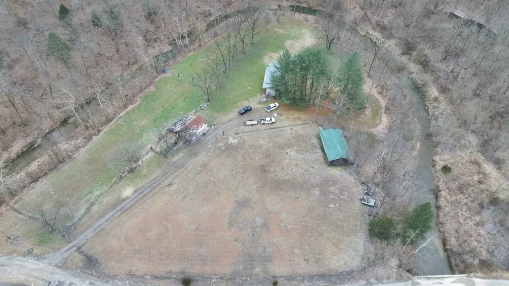 1439 Wolf Creek Middle Fork Road Pilgrim KY 41250