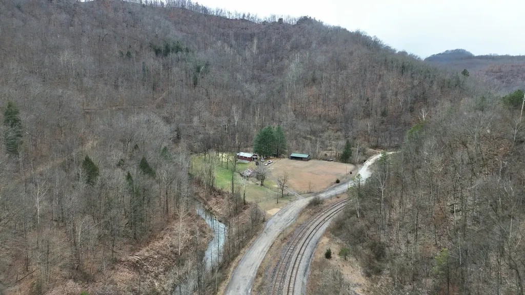 1439 Wolf Creek Middle Fork Road Pilgrim KY 41250