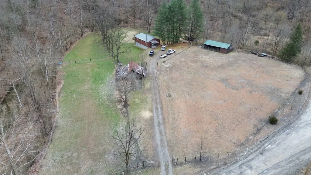 1439 Wolf Creek Middle Fork Road Pilgrim KY 41250