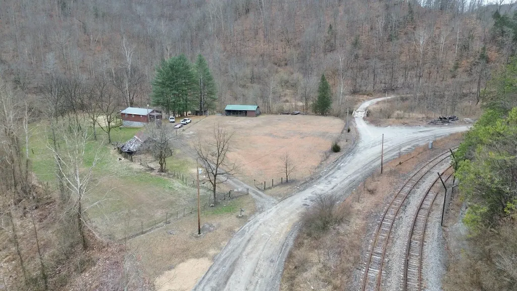 1439 Wolf Creek Middle Fork Road Pilgrim KY 41250