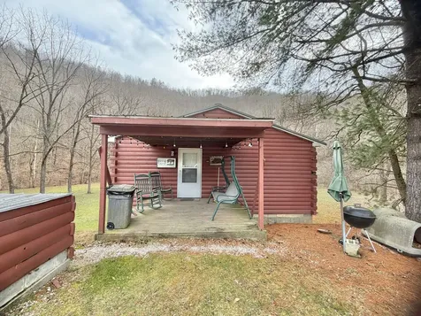 1439 Wolf Creek Middle Fork Road Pilgrim KY 41250