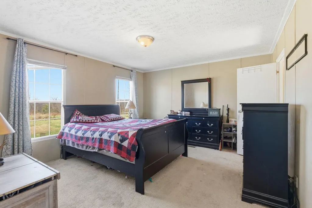 93 Bloss Road Mt Vernon KY 40456