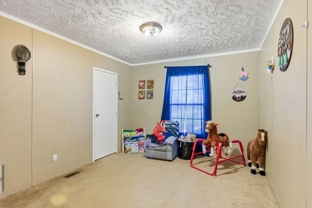 93 Bloss Road Mt Vernon KY 40456