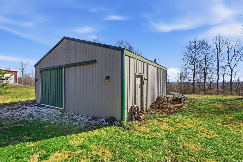 93 Bloss Road Mt Vernon KY 40456