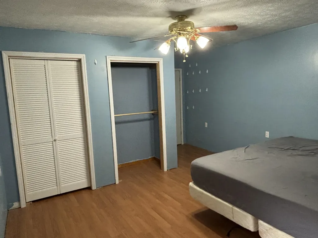 5930 Ky-11 Manchester KY 40962