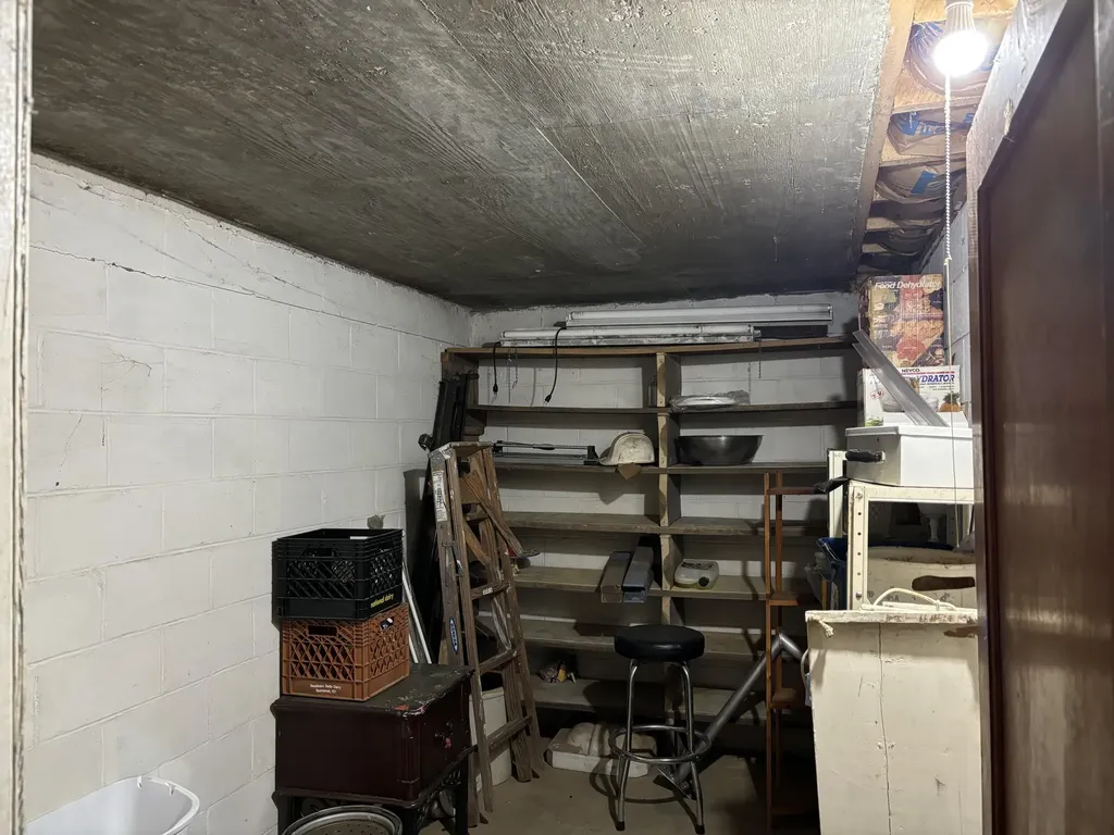 5930 Ky-11 Manchester KY 40962